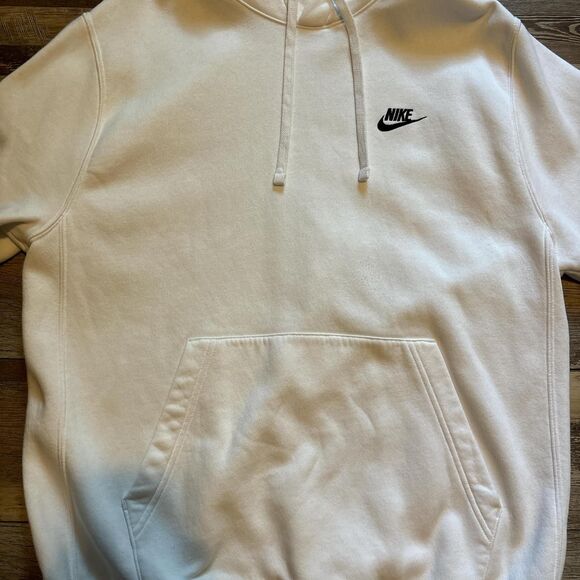 Nike Men's White Sweatshirt - Picture 2 of 4